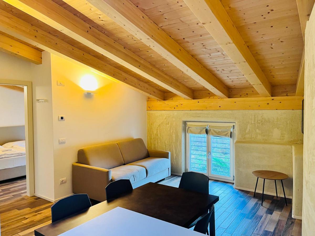 Albola Suite Holiday Apartments Рива дел Гарда Екстериор снимка